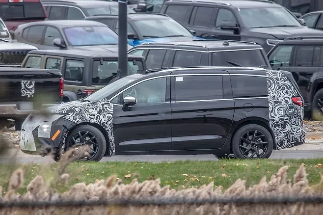 카니발 독주 체제 흔들리나, 퍼시피카 2021년 이후 최대 개편