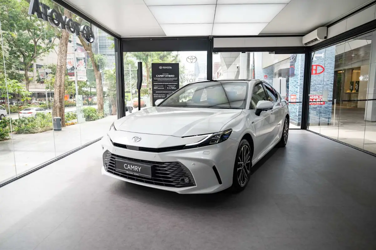 "미국산 도요타, 역수입으로 뒤바뀐다"…트럼프의 무역 압박에 굴복한 일본 자동차 산업