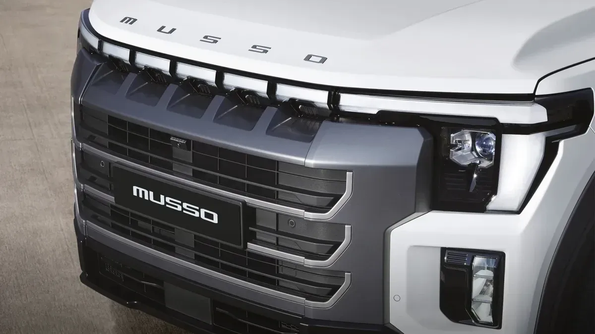 "전설의 귀환" KGM, 차세대 픽업 '무쏘' 디자인 전격 공개… 왕좌 굳히기 나선다