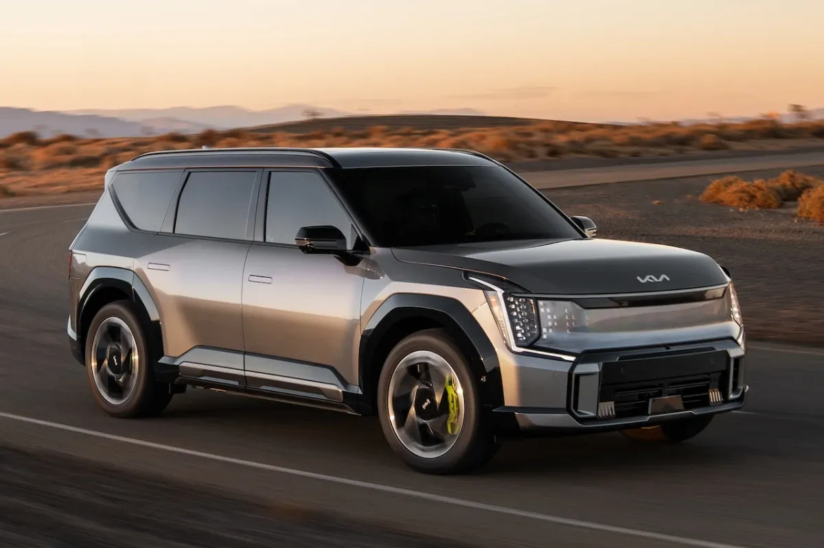 "폭스바겐·혼다 제쳤다"…현대차그룹, 美 IIHS ‘안전 왕좌’ 2년 연속 수성