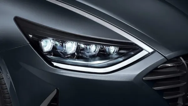 쏘나타 DN8, ‘국민차’의 명성은 진짜일까? 실제 오너 1,844명이 밝힌 의외의 사실 5가지