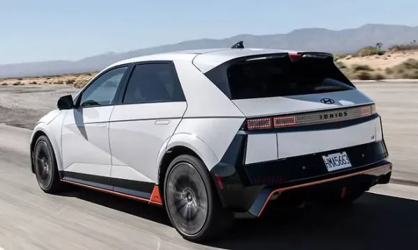 포르쉐 경영진, 현대차 아이오닉 5 N 공식 극찬... "눈을 뜨게 하는 차"