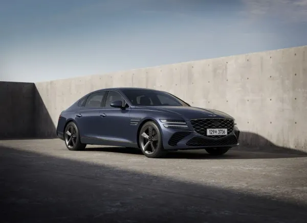 제네시스, 2026년형 G80 연식변경 모델 출시…사양 최적화와 디자인 고급감 강화