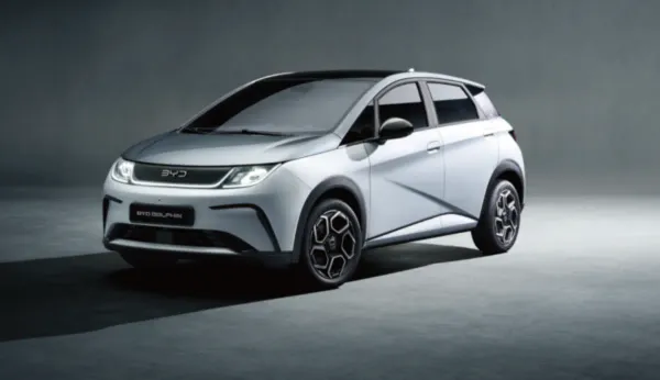 2450만 원의 역습, BYD 돌핀이 제안하는 보급형 전기차의 새로운 기준