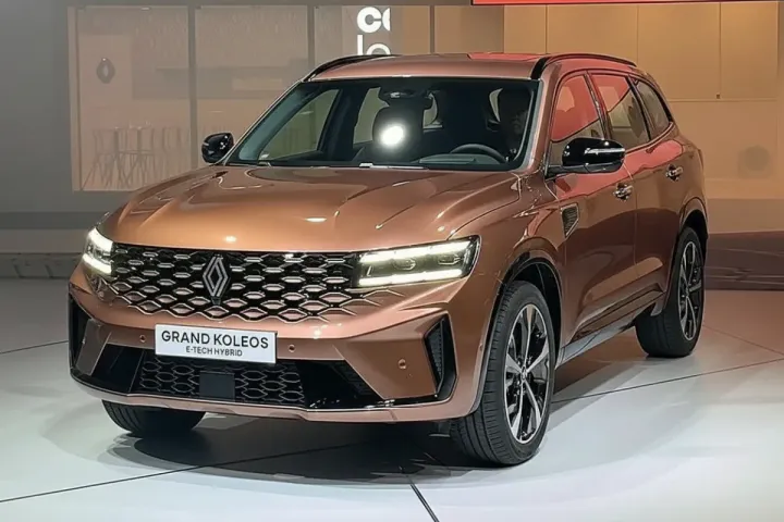 소비자 5만 명이 선택한 르노 중형 SUV, 2026년형의 압도적 변화